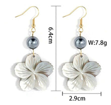 Load image into Gallery viewer, Pua Shell Earrings
