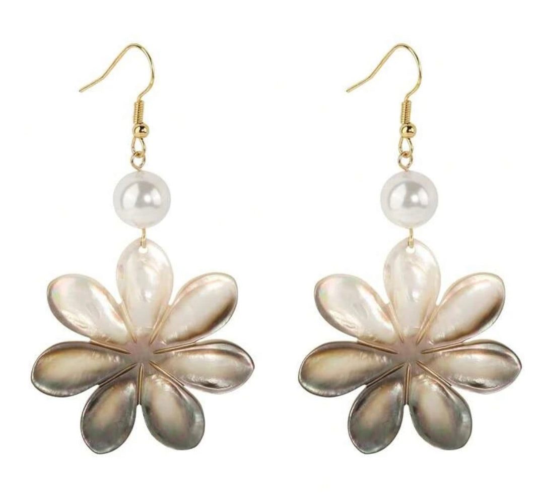 White Pearl Tiare Shell Earrings
